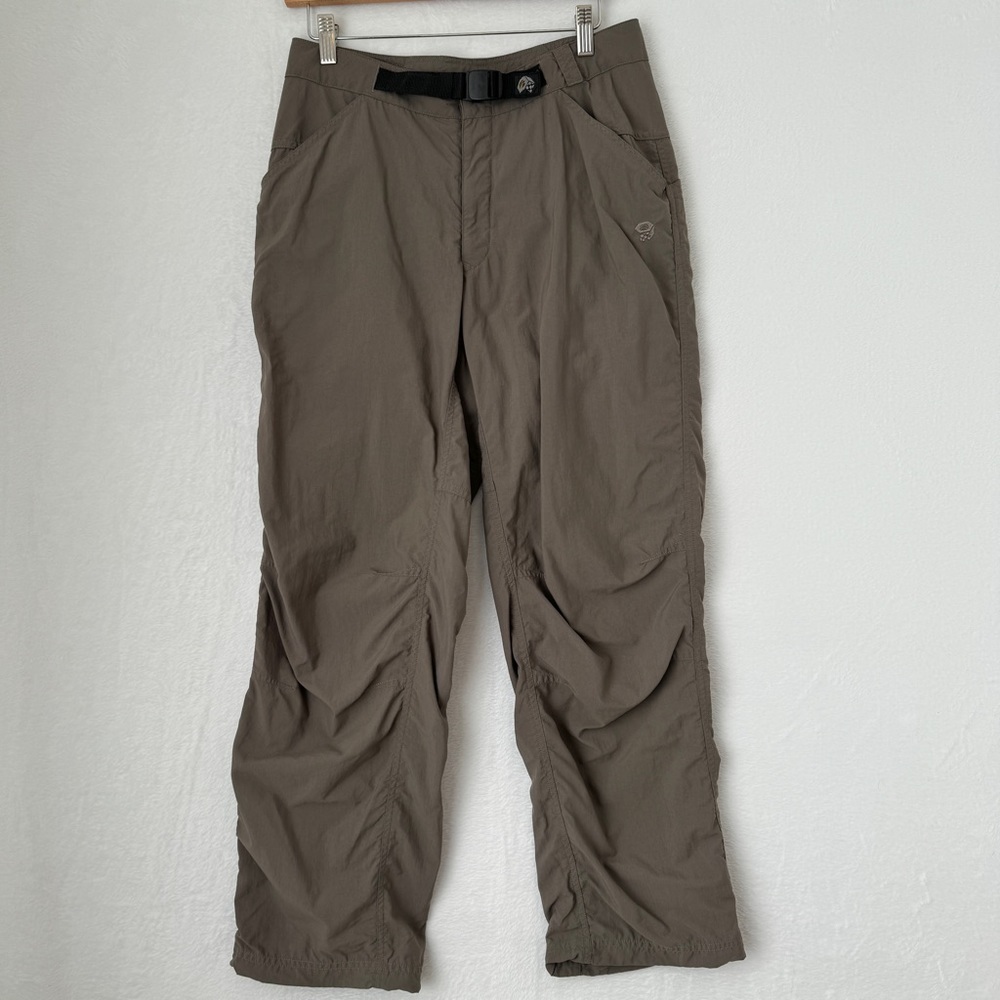 Mountain Hardwear womens taupe lightweight straight leg outdoor pants size 10